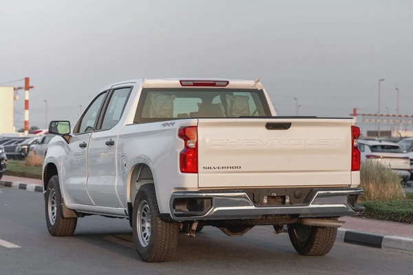 CHEVROLET SILVERADO | V8 5.3L | 4WD | GCC | 2025  (Export)