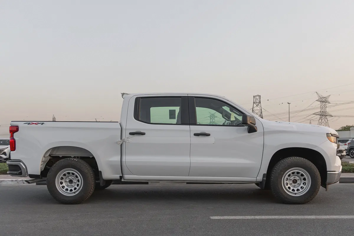 CHEVROLET SILVERADO | V8 5.3L | 4WD | GCC | 2025  (Export)-6-6