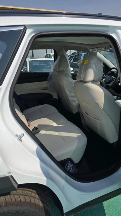 Hyundai Tucson Premium 1.6L-9
