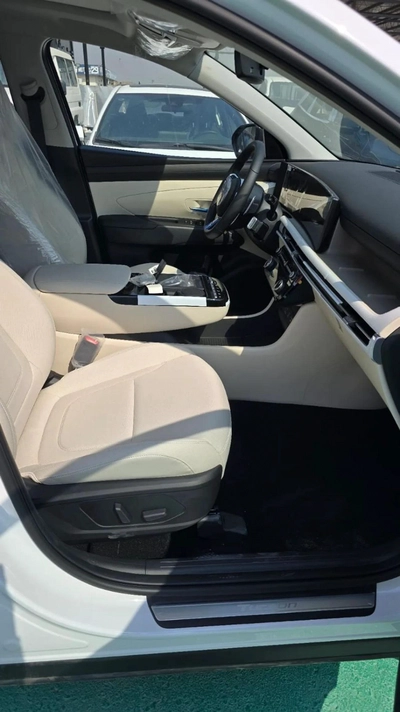 Hyundai Tucson Premium 1.6L-6