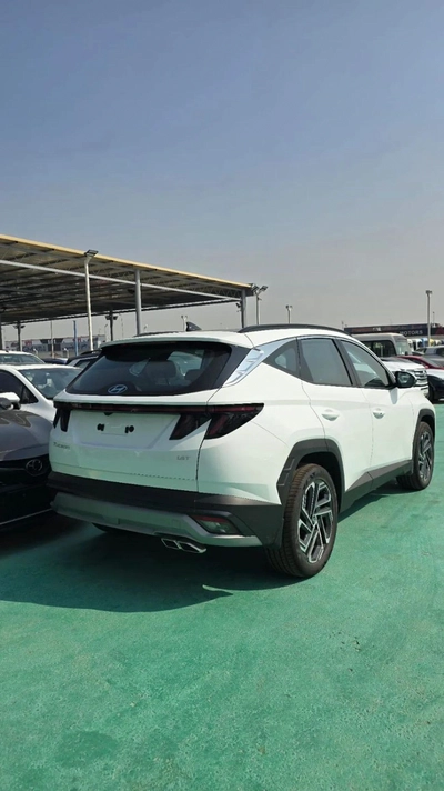 Hyundai Tucson Premium 1.6L-3
