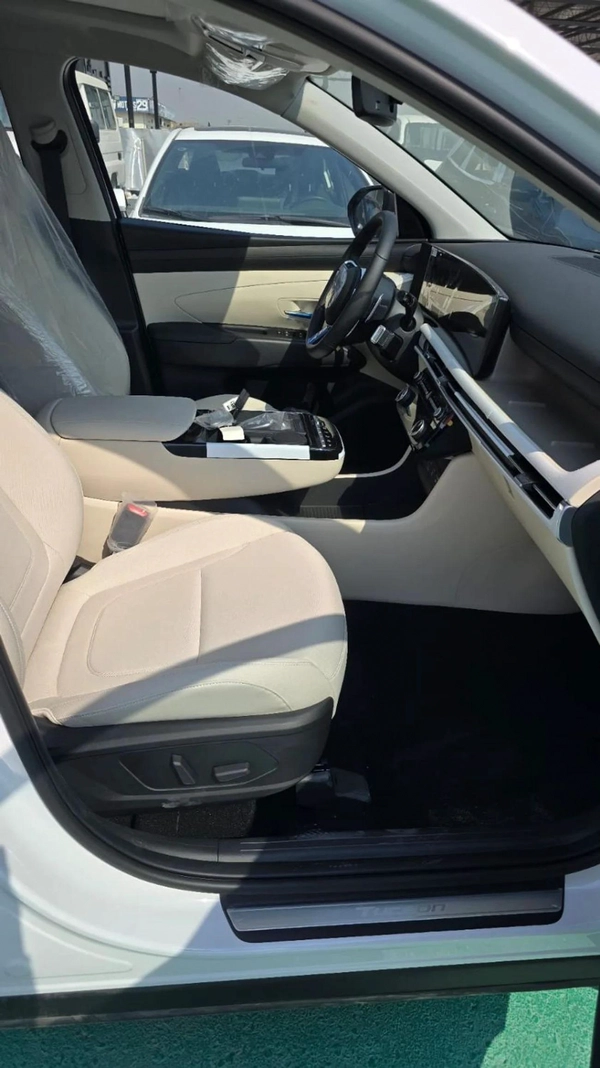 Hyundai Tucson Premium 1.6L