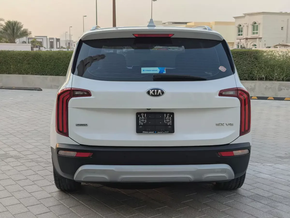 2021 Kia Telluride EX | GCC Specs Interior and Exterior Excellent Condition V6-4-4