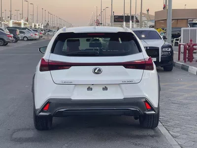 لكزس UX200 خليجي Lexus UX 200 2023 GCC Specs - Pristine Condition-4