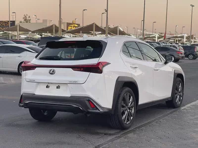 لكزس UX200 خليجي Lexus UX 200 2023 GCC Specs - Pristine Condition-5