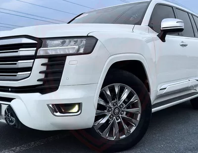 Toyota Land Cruiser GXR Toyota Land Cruiser Diesel 2022 | 3.3L V6 | GCC Specs | Accident-Free | Excellent Condition | AED 30-3