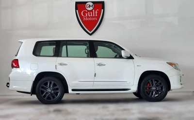 Lexus LX 570 5.7L-8CYL GCC EXCELLENT CONDITION .Al Futtaim Motors-4