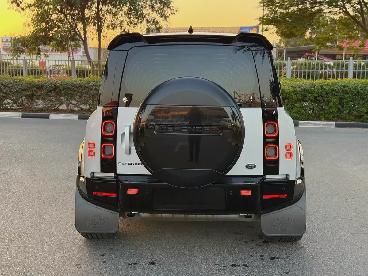 2021 Land Rover Defender 90 X-Dynamic HSE P400 | GCC Specs-5-5