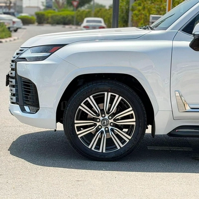 Lexus LX600 SIGNATURE LEXUS LX600 25 SPEAKRS SIGNATURE AL FUTTAIM SPECS 2026-3