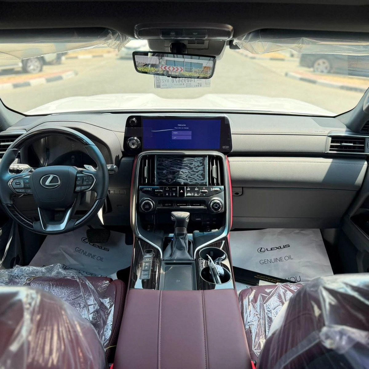 Lexus LX600 SIGNATURE LEXUS LX600 25 SPEAKRS SIGNATURE AL FUTTAIM SPECS 2026-9-0