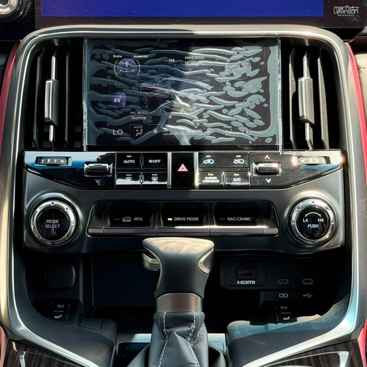 Lexus LX600 SIGNATURE LEXUS LX600 25 SPEAKRS SIGNATURE AL FUTTAIM SPECS 2026-4-0