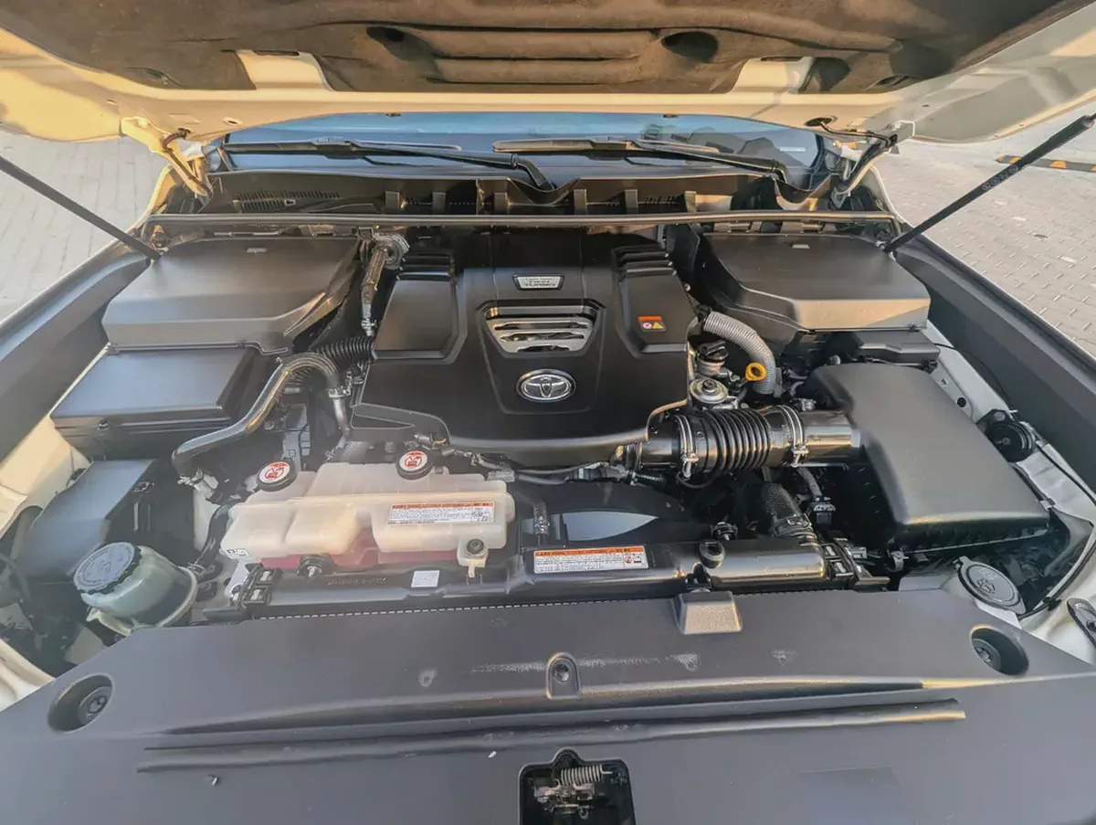 Toyota Land Cruiser VX 2022 GCC Specs Diesel V6 3.5 Excellent Condition-19-19