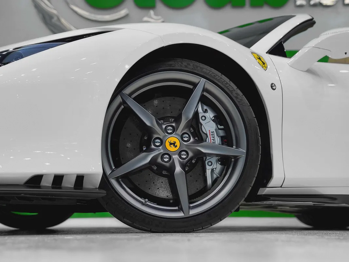 F8 SPIDER 2022 - ONLY 3269 KM - UNDER DEALER’S FREE CONTRACT SERVICE - SUSPENSION LIFTER