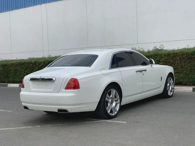 ROLLS ROYCE**2016**GCC SPEC NEAT AND CLEAN-16
