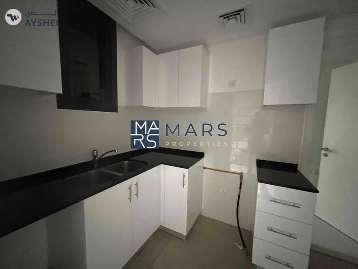 Spacious 2-Bedroom Townhouse for Sale in Nasma Residence AED 1,250,000