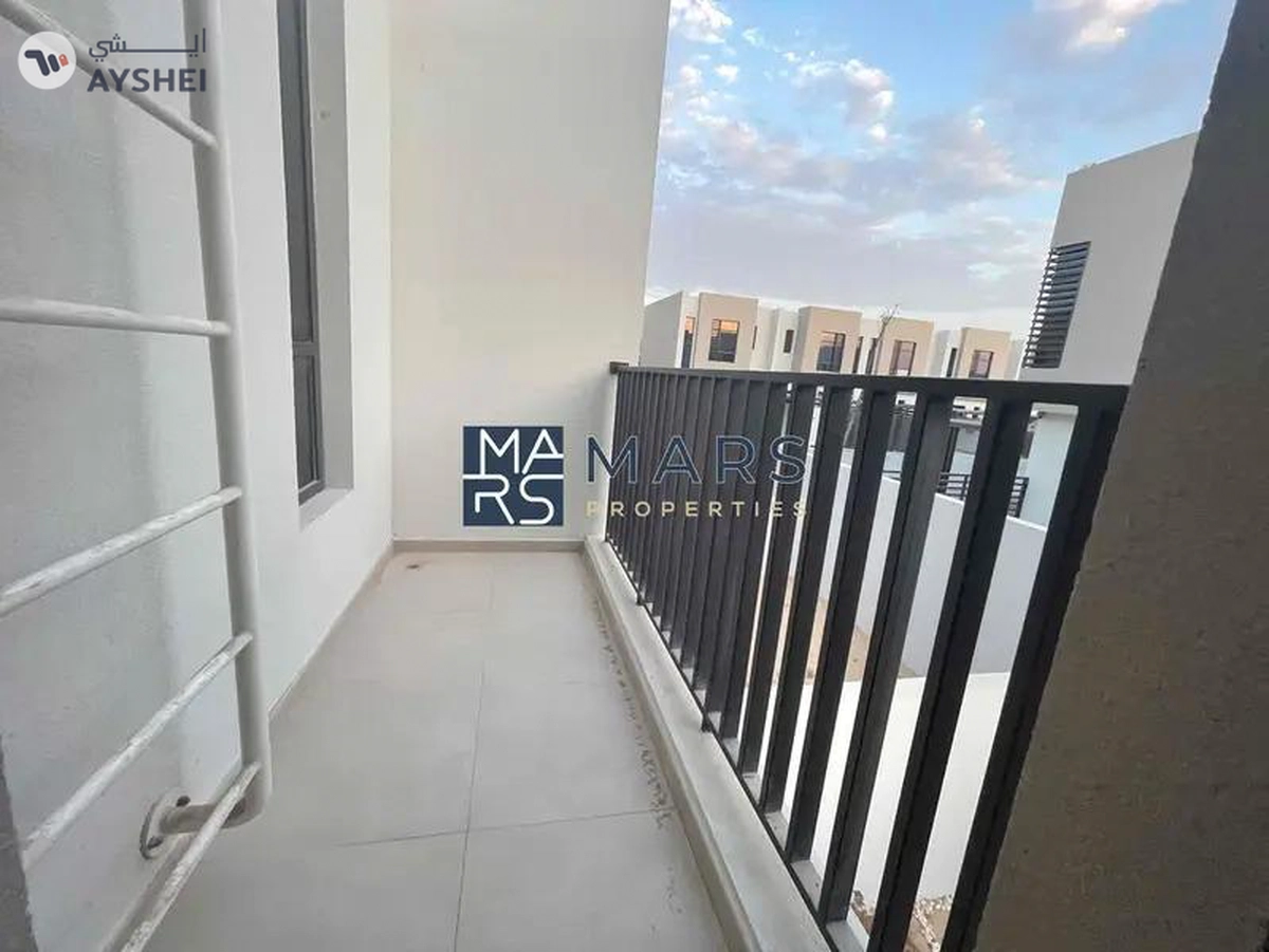 Spacious 2-Bedroom Townhouse for Sale in Nasma Residence AED 1,250,000