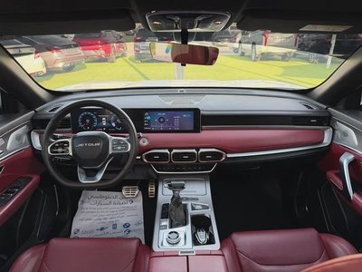 JETOUR X70 PLUS—2023–GCC—FULL OPTIONS—LUXURY—EXCELLENT CONDITIONS-9
