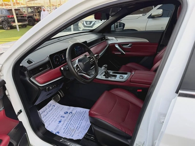 JETOUR X70 PLUS—2023–GCC—FULL OPTIONS—LUXURY—EXCELLENT CONDITIONS-14