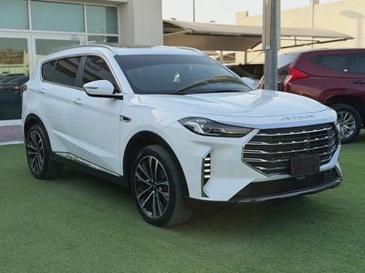 JETOUR X70 PLUS—2023–GCC—FULL OPTIONS—LUXURY—EXCELLENT CONDITIONS-2
