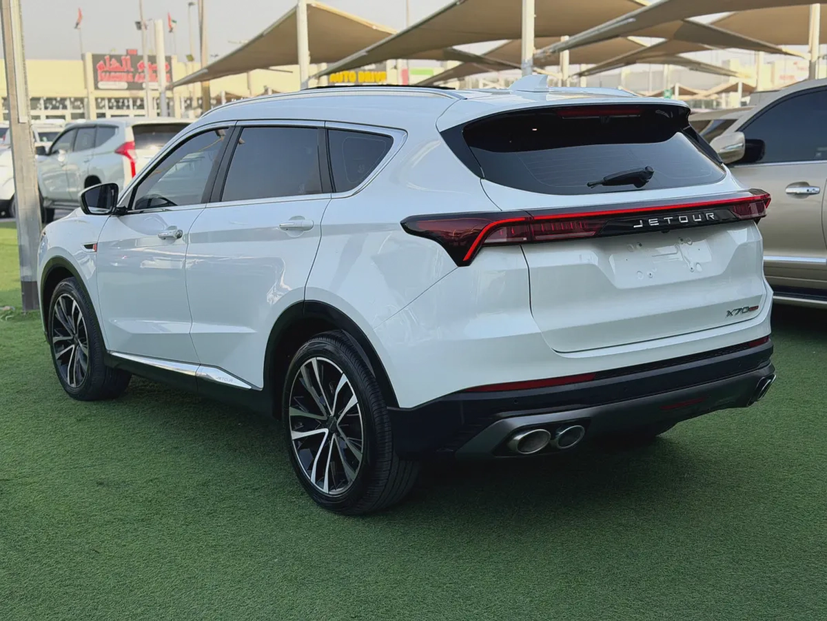 JETOUR X70 PLUS—2023–GCC—FULL OPTIONS—LUXURY—EXCELLENT CONDITIONS