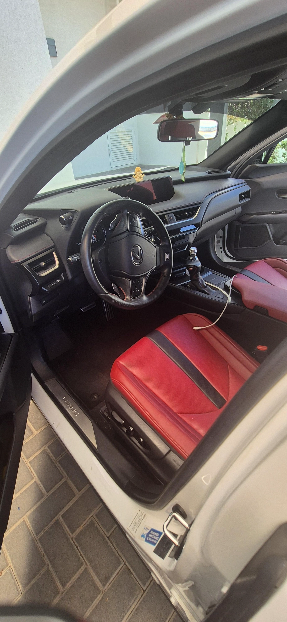 Lexus Car with 52,557 km Mileage-2-2