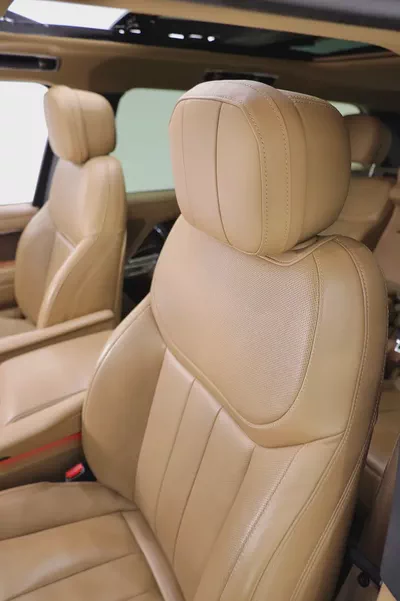 RANGE ROVER P-530 V8 FULLY LOADED 2023 LIKE NEW-10