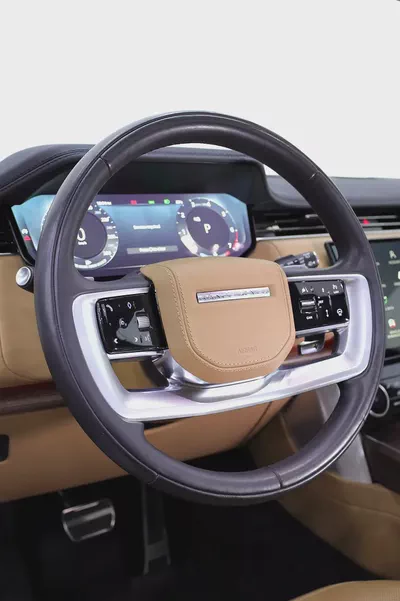 RANGE ROVER P-530 V8 FULLY LOADED 2023 LIKE NEW-16