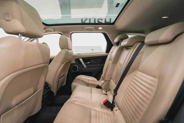2020 LAND ROVER DISCOVERY SE SPORT P200