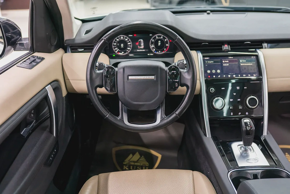 2020 LAND ROVER DISCOVERY SE SPORT P200-10-10