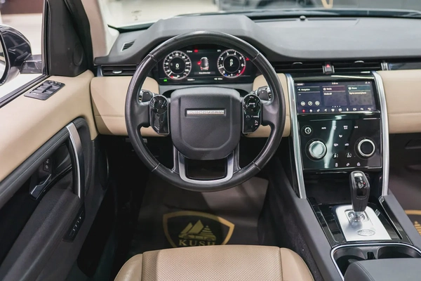 2020 LAND ROVER DISCOVERY SE SPORT P200