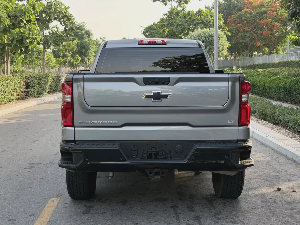 2023 Chevrolet Silverado 1500 LT Trail Boss - GCC Specs - Pristine Condition-5-5