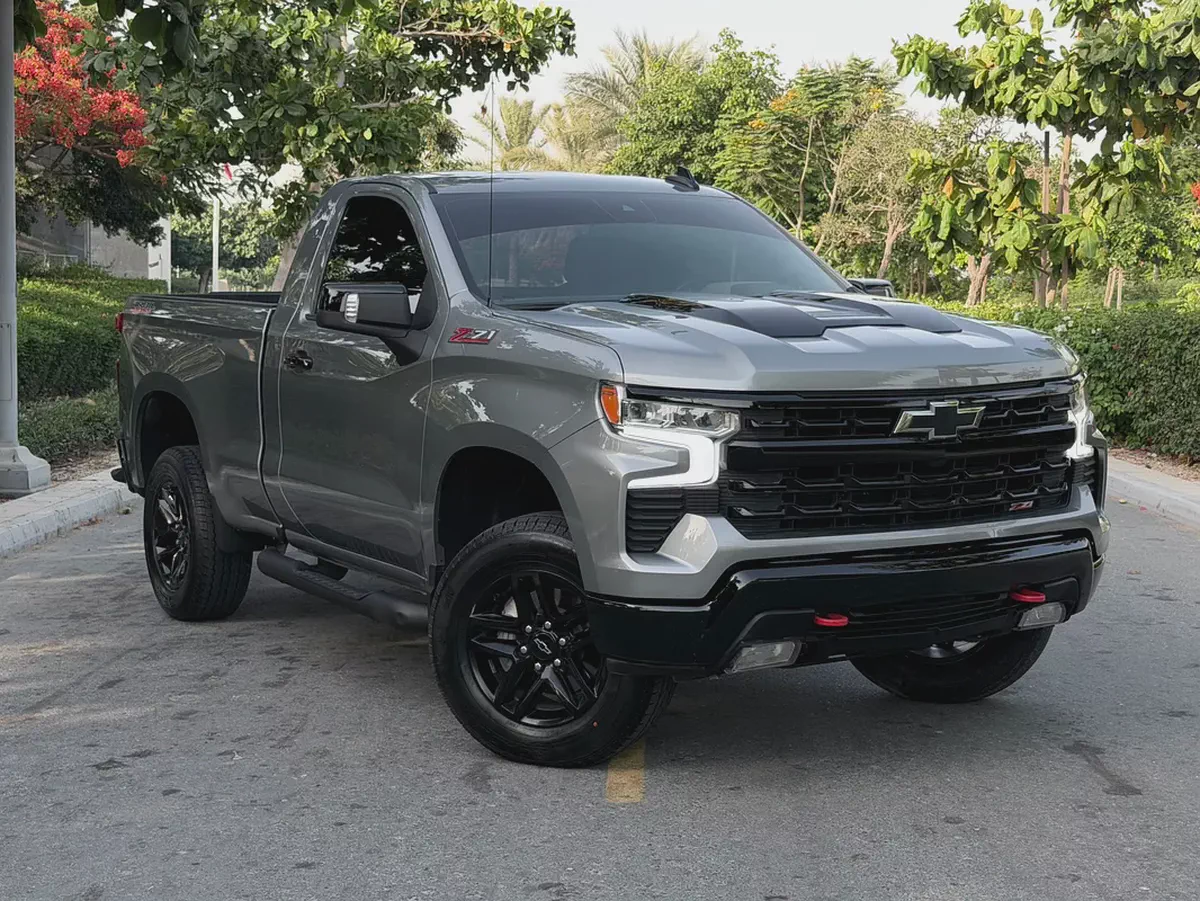 2023 Chevrolet Silverado 1500 LT Trail Boss - GCC Specs - Pristine Condition-8-8