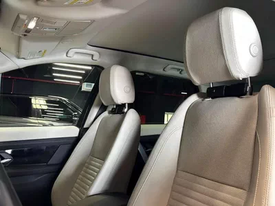 Land Rover Discovery Sport R-DYNAMIC S P200 2.0L RANGE ROVER P250 SE | AMERICAN SPEC-12