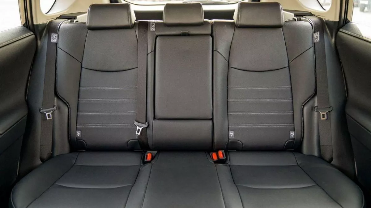 Toyota RAV4 XLE LIMITED 2.0P AT 4X2 MY2024-17-0