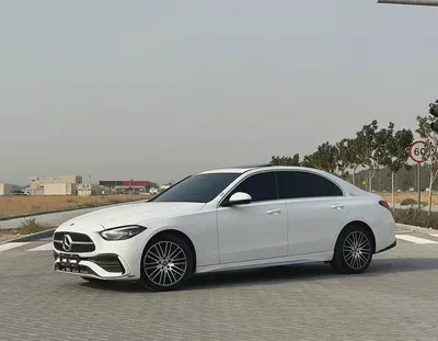 2025 Mercedes‑Benz C200L | 12,000 km | Excellent Condition-4