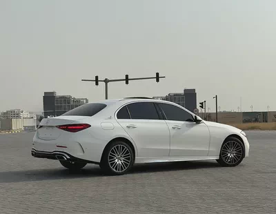 2025 Mercedes‑Benz C200L | 12,000 km | Excellent Condition-5