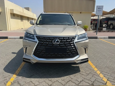 GCC Specs Lexus LX 570 Sport 2015 - Perfect Condition-2