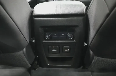 Chevrolet Traverse other-14