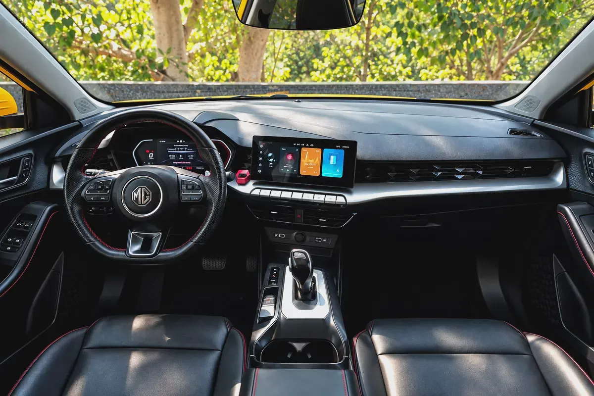 2022 MG GT LUXURY | GCC SPECS | FULL OPTION-3-3
