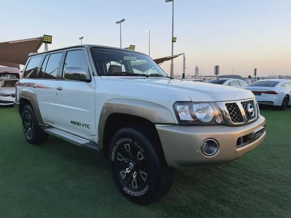 (2023) NISSAN VTC4800 //SUPERSAFARI// GCC FULL OPTION -EXCELLENT CONDITION--3-3
