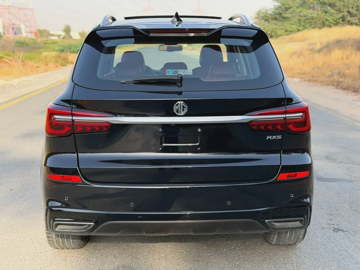 MG—RX5–GCC—FREE ACCIDENT—LUXURY—FULL OPTIONS—FULL SERVICE HISTORY—UNDER WARRANTY