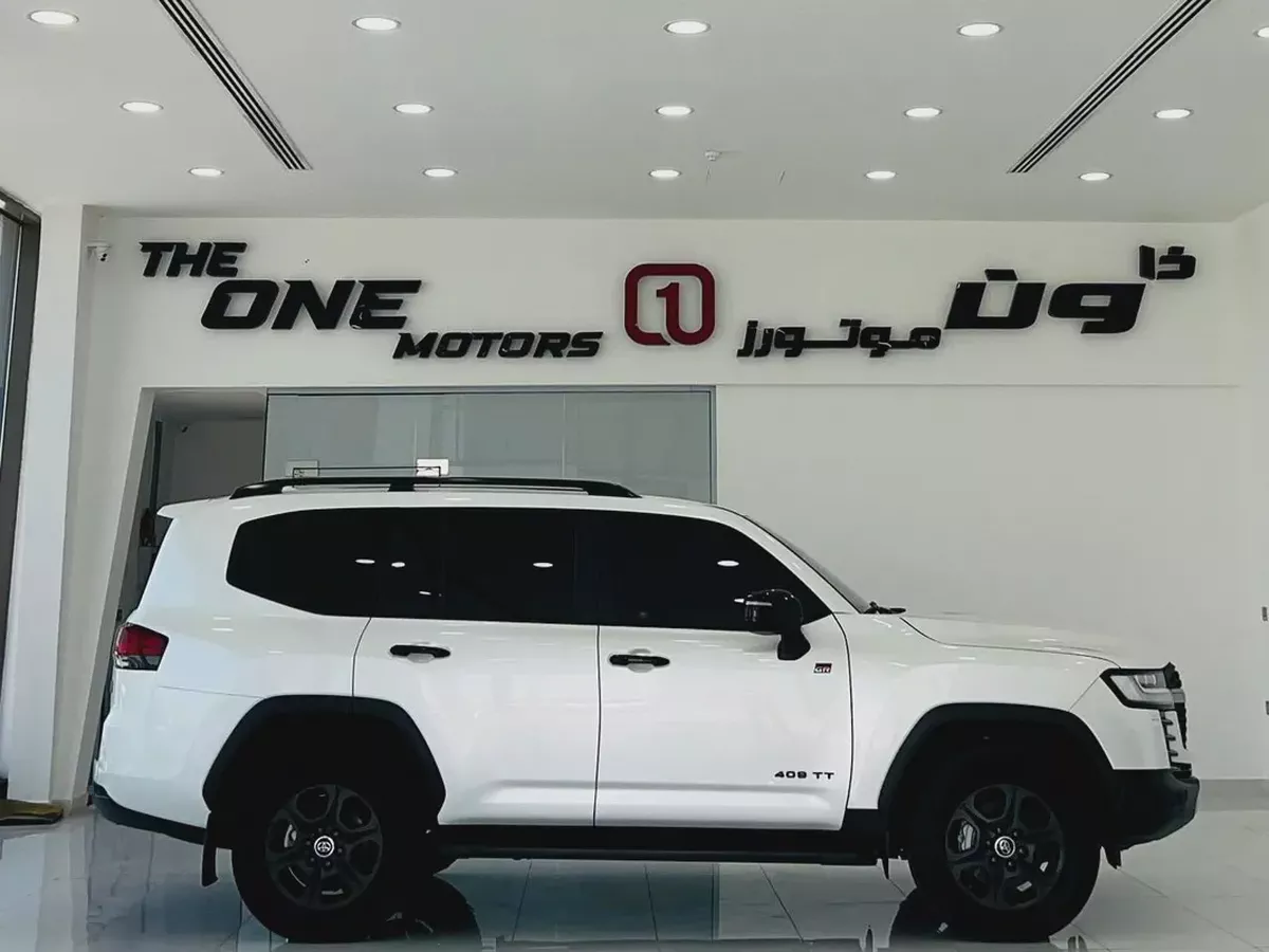 Toyota Land Cruiser GR Sport 2024 GCC Specs-3-3