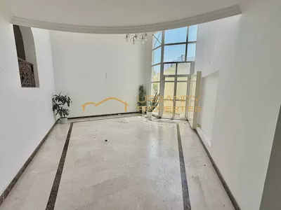 Spacious || 5-Bedroom Villa || Umm Suqeim 2 ||-1