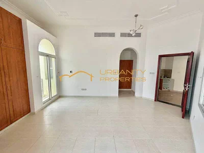 Spacious || 5-Bedroom Villa || Umm Suqeim 2 ||-4