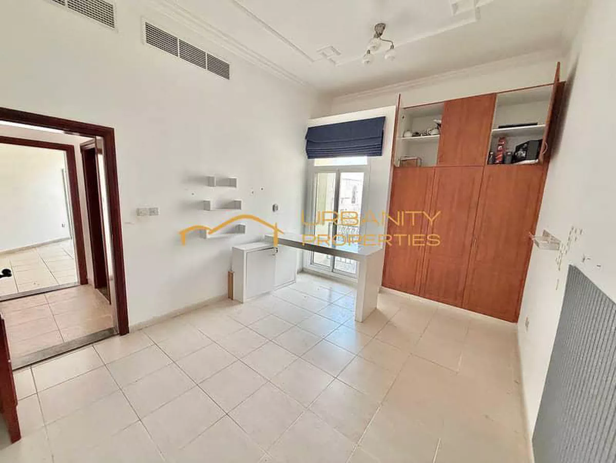 Spacious || 5-Bedroom Villa || Umm Suqeim 2 ||-7-7