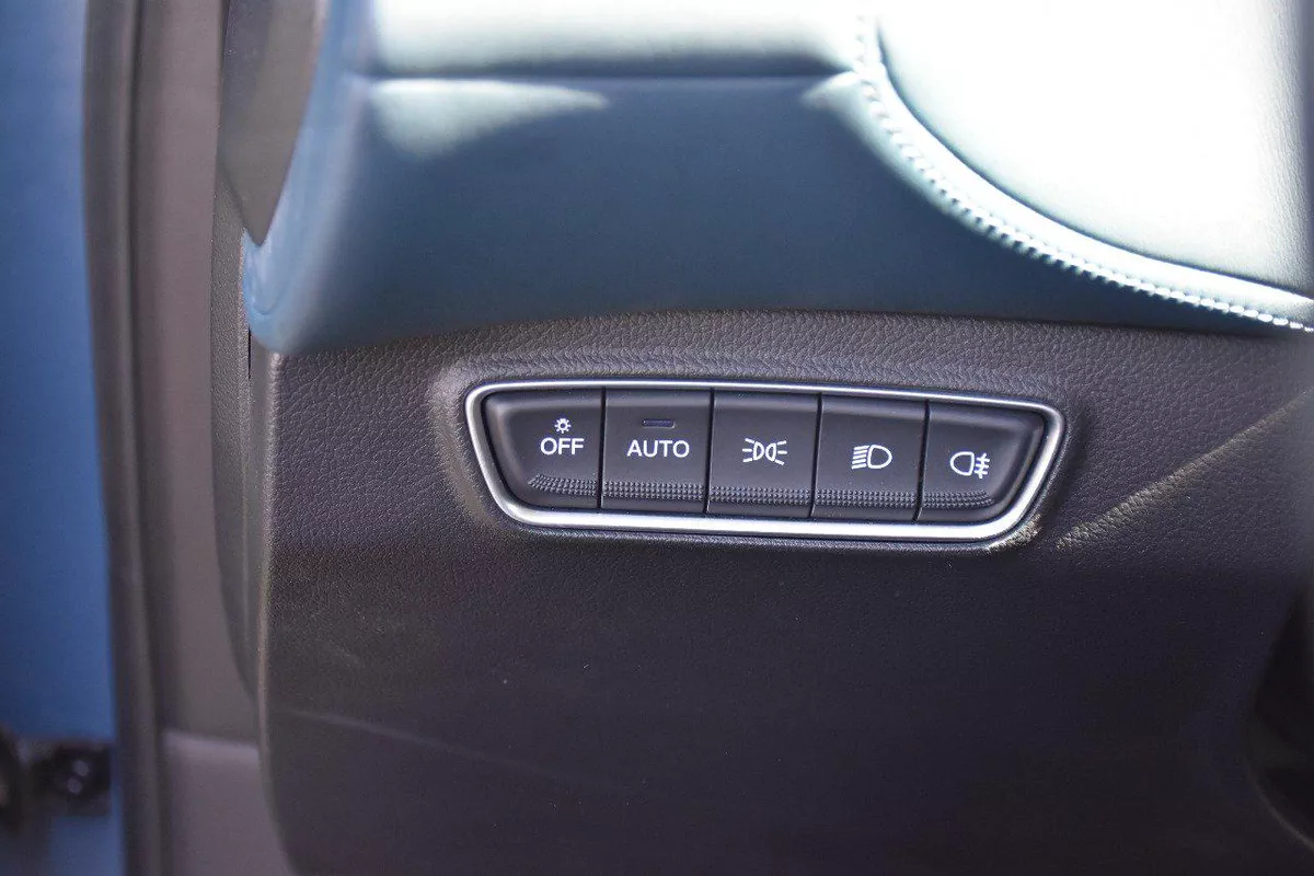 NEW LANTU FREE PHEV 2022 | SILVER-12-12