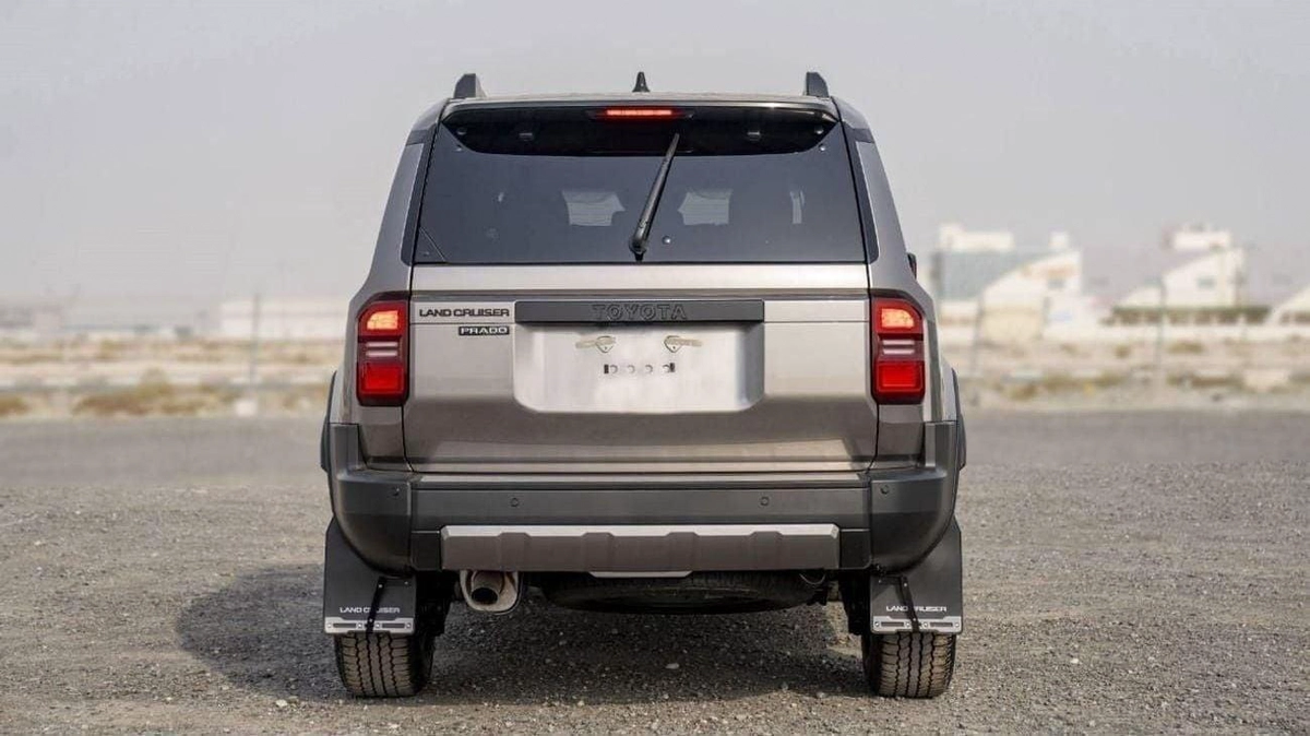 Toyota Prado GXR (LHD) TOYOTA PRADO 250 LUXURY + WX 2.8D AT MY2025 - BRONZE-4-0
