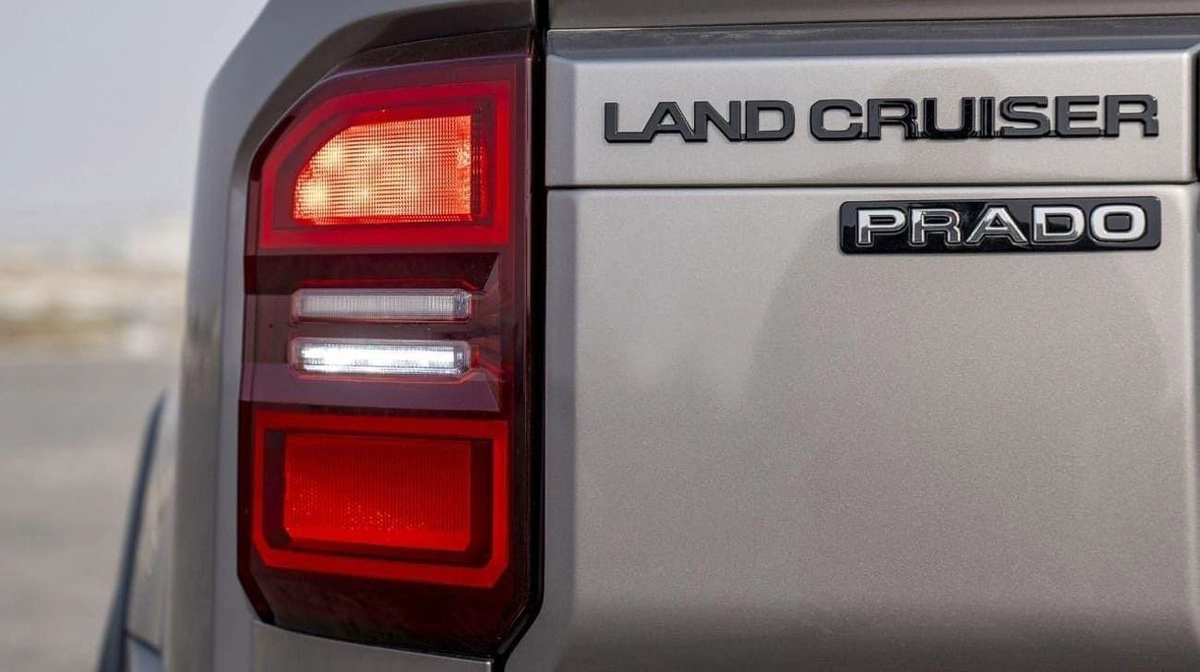 Toyota Prado GXR (LHD) TOYOTA PRADO 250 LUXURY + WX 2.8D AT MY2025 - BRONZE-7-0