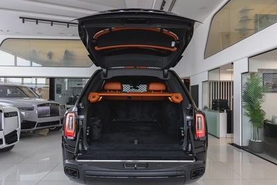 Rolls-Royce Cullinan | Black Badge | GCC Specs | Dealer Warranty  Service Contract (AGMC) | 202-19