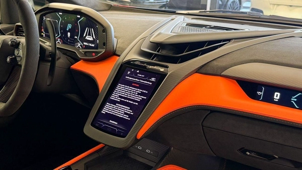 Lamborghini Revuelto STD Lamborghini Revuelto 2026 - Hybrid Powertrain (First-Ever)